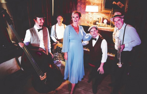 Katie & The Swing Aces